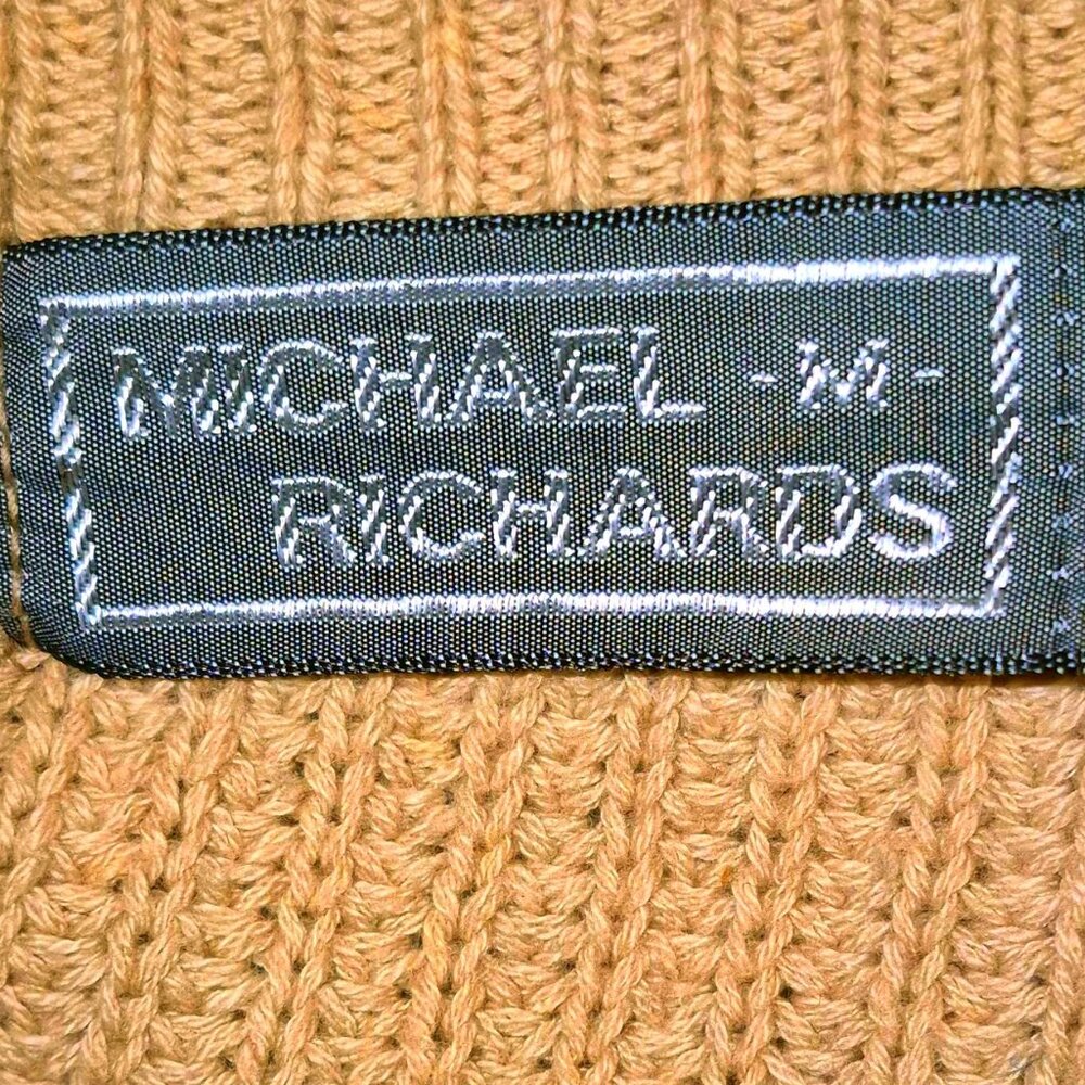 MICHAEL RICHARDS Gold Knit sweater, Large - Picture 13 of 13